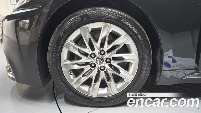 Lexus LS 5-го поколения 3.5 Luxury AWD - фото 4