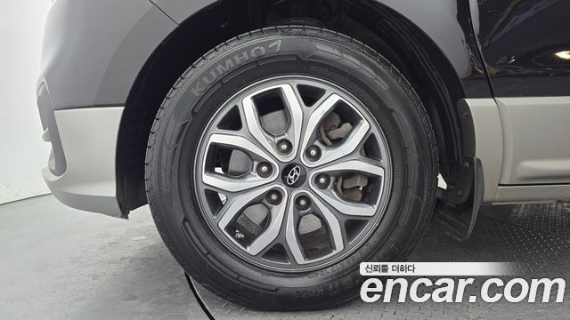Hyundai Starex Новый Urban 9-Seater Premium Spicial - фото 4
