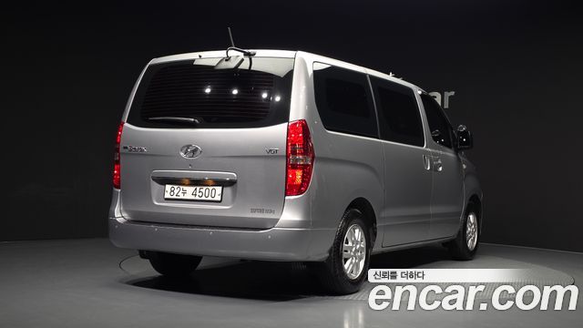 Hyundai Starex Новый Van 3-Seater Smart - фото 1