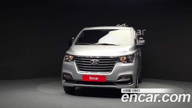 Hyundai Starex Новый Van 3-Seater Smart - фото 2