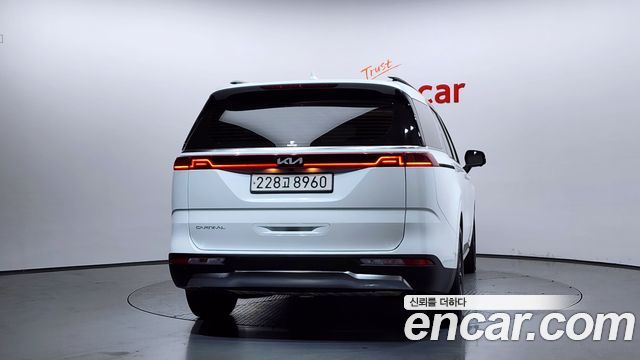 Kia Carnival 4-го поколения 9-Seater Signature - фото 3