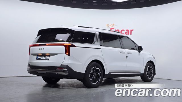 Kia Carnival Новый 4-го поколения 9-Seater Noblesse - фото 1
