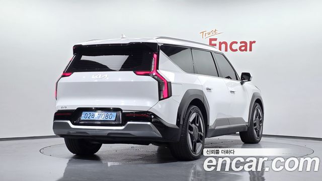 Kia EV9 Long Range 4WD Earth - фото 1