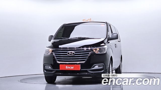 Hyundai Starex Новый Van 3-Seater Smart - фото 2