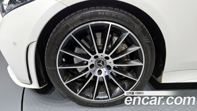 Mercedes-Benz CLS-Class C257 CLS300d AMG Line - фото 4