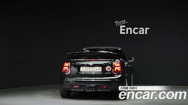 Mini Cooper Convertible JCW 3rd - фото 3