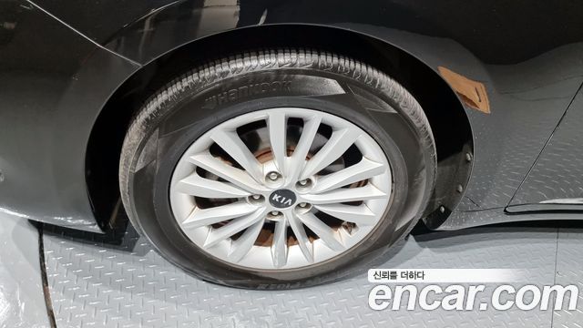 Kia K7 Premier 3.0 LPI Standard(Rented Car) - фото 4
