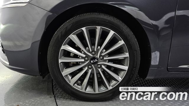 Kia K7 Совершенно новый 2.4 GDI Limited - фото 4