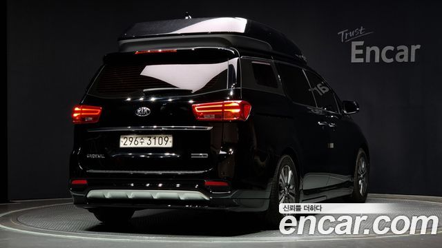 Kia Carnival Новый 9-Seater Hi-Limousine Luxury - фото 1