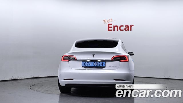 Tesla Model 3 Long Range AWD - фото 3
