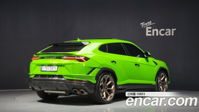 Lamborghini Urus 4.0 V8 Performante - фото 1