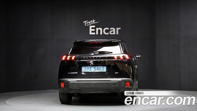 Peugeot 2008 2-го поколения EV GT - фото 3