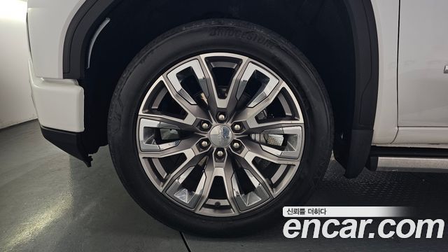 GMC Sierra Denali - фото 3