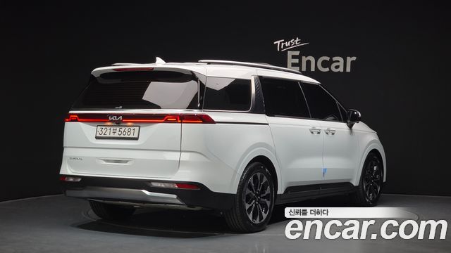 Kia Carnival 4-го поколения Gasoline 9-Seater Signature - фото 1