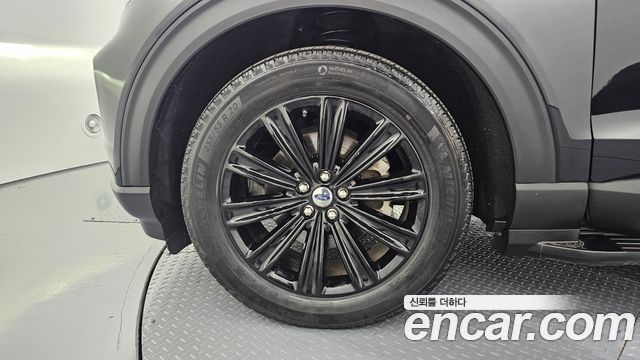Ford Explorer 6-го поколения 2.3 LimIted 4WD - фото 4