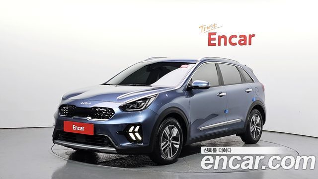 Kia Niro Новый 1.6 HEV Signature - фото 0