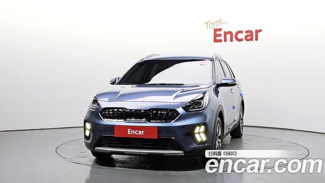 Kia Niro Новый 1.6 HEV Signature - фото 2
