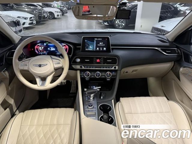 Genesis G70 3.3T Sport Prestige - фото 0