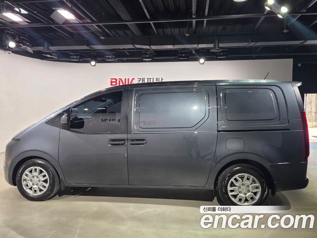 Hyundai Staria Cargo 3-Seater Modern - фото 2