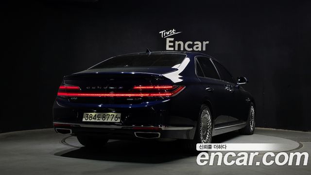 Genesis G90 3.3 T AWD Premium Luxury - фото 1