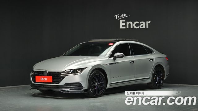 Volkswagen Arteon 2.0 TDI Premium - фото 0