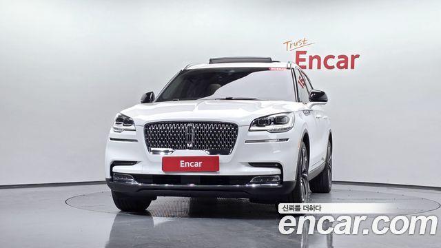 Lincoln Aviator 2-го поколения 3.0 Reserve AWD - фото 2