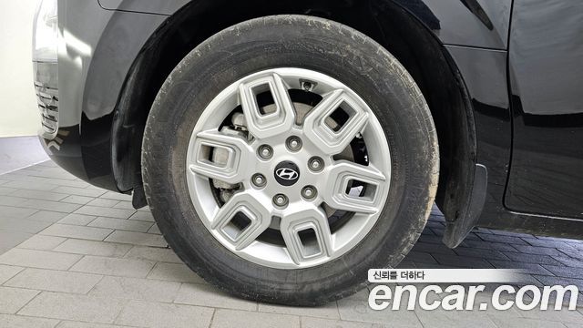 Hyundai Staria Cargo 5-Seater Modern - фото 4