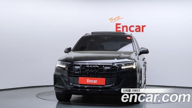 Audi Q7 55 TFSI Quattro Premium - фото 2