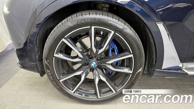 BMW X7 G07 xDrive 40i M Sport 6STR - фото 4