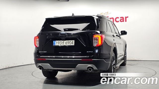 Ford Explorer 6-го поколения 2.3 LimIted 4WD - фото 3