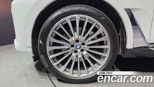 BMW X7 G07 xDrive 40d Design Pure Excellence 7-Seater - фото 4