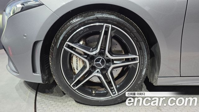Mercedes-Benz A-Class W177 AMG A35 S AMG 4MATIC Sedan - фото 4