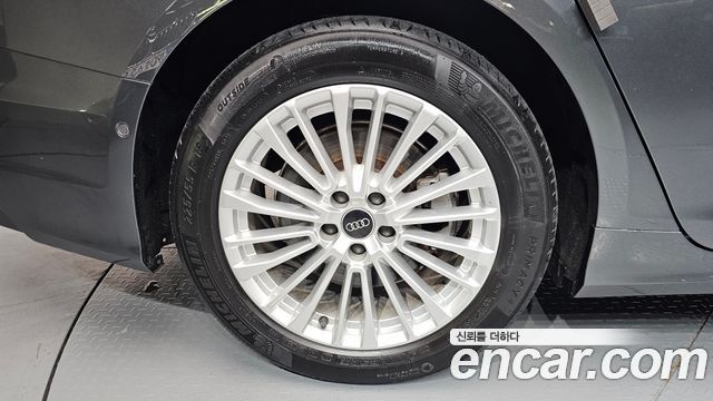 Audi A6 C8 45 TFSI Quattro Premium - фото 3