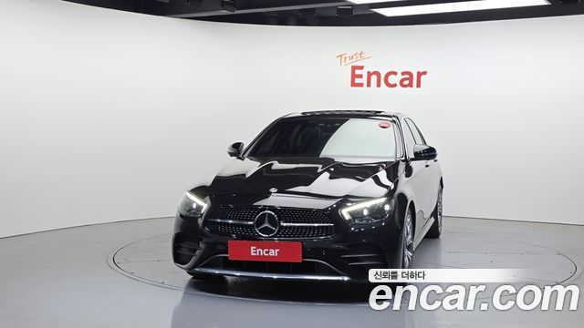 Mercedes-Benz E-Class W213 E220d 4MATIC AMG Line - фото 2