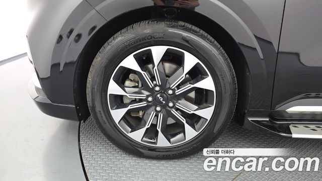 Kia Carnival 4-го поколения Gasoline 9-Seater Hi-Limousine Signature - фото 4