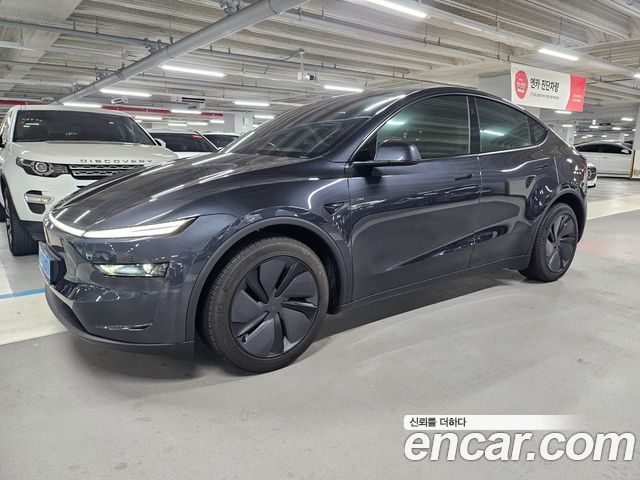 Tesla Model Y RWD - фото 2