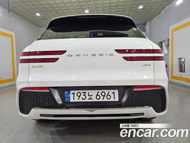 Genesis GV70 2.2 Diesel AWD - фото 4
