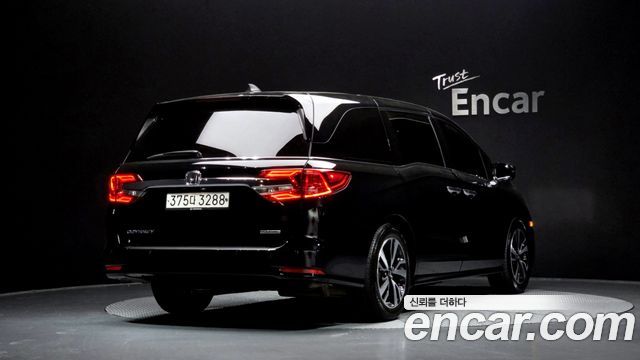 Honda Odyssey 3.5 5th - фото 1