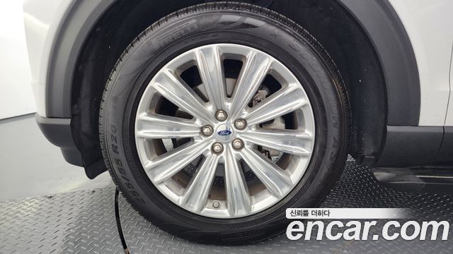 Ford Explorer 6-го поколения 2.3 LimIted 4WD - фото 4