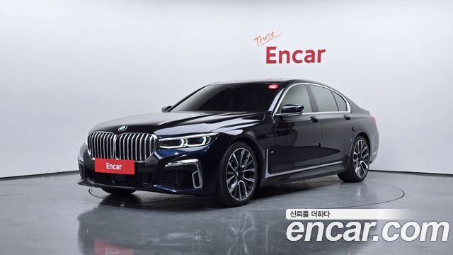 BMW 7-Series G11 730d xDrive M Sport - фото 0