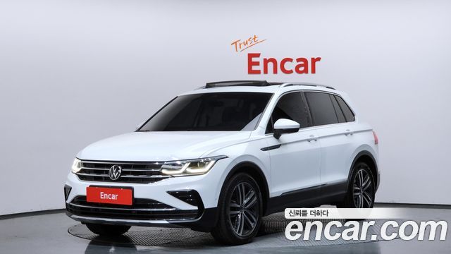 Volkswagen Tiguan 2-го поколения 2.0 TDI Prestige - фото 0
