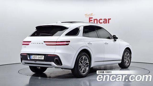 Genesis GV70 2.5T Gasoline 2WD - фото 1