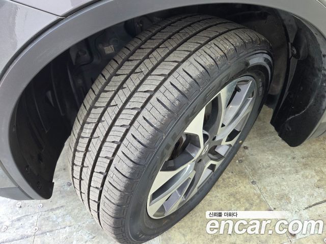 Renault Samsung QM6 Gasoline 2WD RE Signature - фото 4