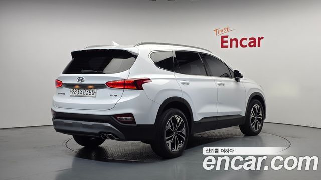 Hyundai Santafe TM Diesel 2.0 2WD Premium - фото 1