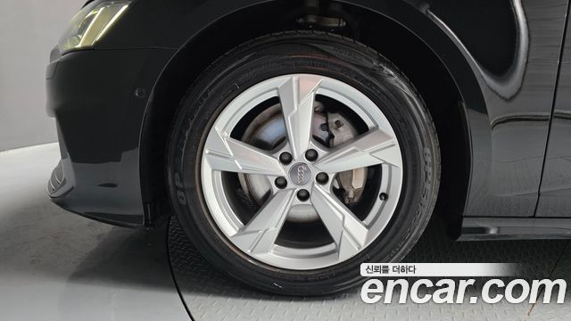 Audi A6 C8 40 TDI - фото 4