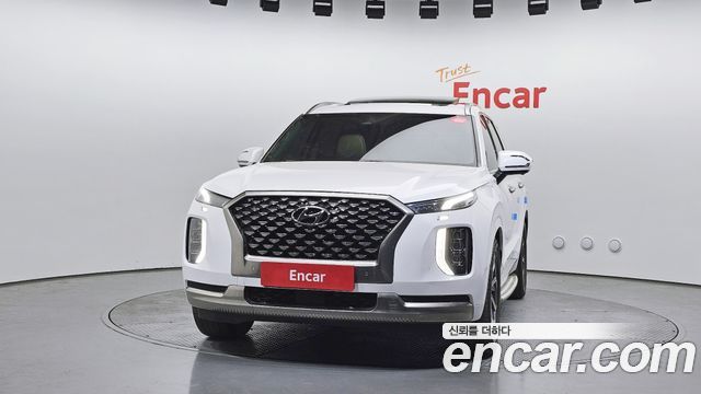 Hyundai Palisade Diesel 2.2 2WD Calligraphy - фото 2