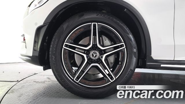 Mercedes-Benz GLC-Class X253 GCL300 4MATIC Coupe - фото 4