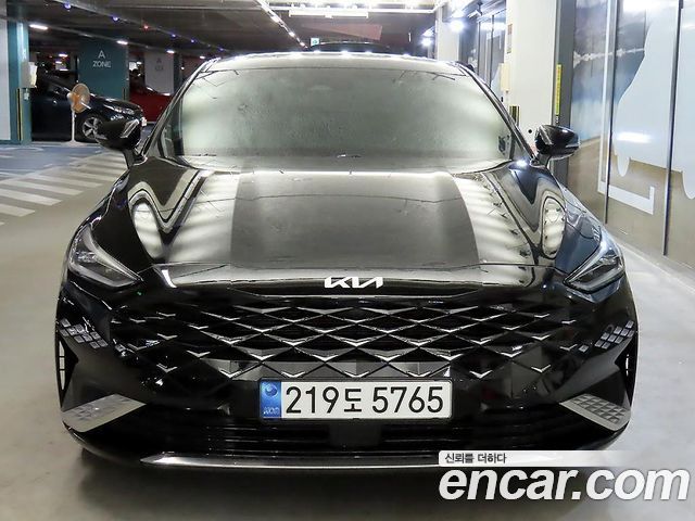 Kia K8 2.5 Gasoline 2WD Noblesse - фото 0