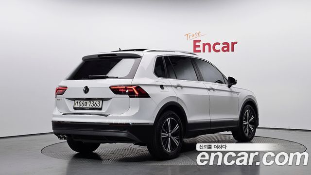 Volkswagen Tiguan 2-го поколения 2.0 TDI Prestige - фото 1