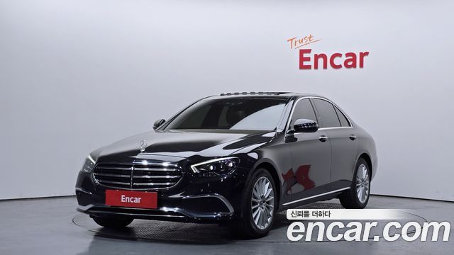 Mercedes-Benz E-Class W213 E250 Exclusive - фото 0